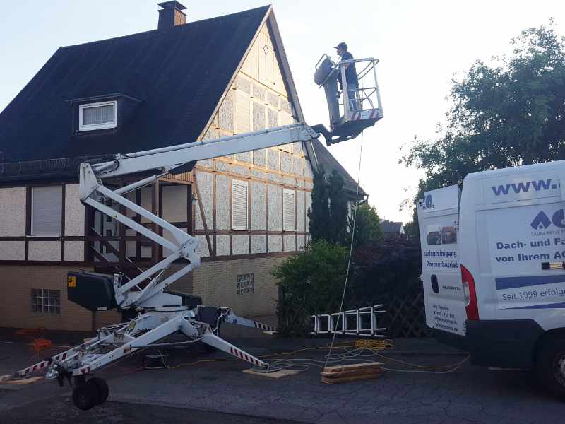 25 Jahre AGO - Dachreinigung